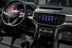 فولكسفاغن أطلس كروس سبورت